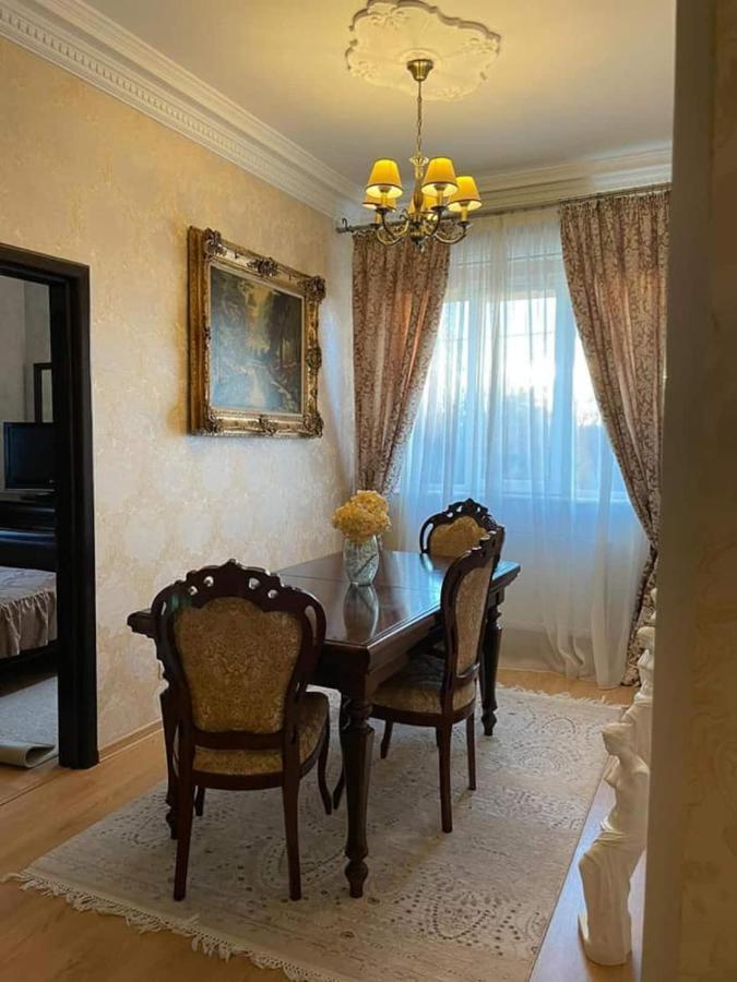 Casa Dobrescu Centura De Nord Hotel Craiova Buitenkant foto