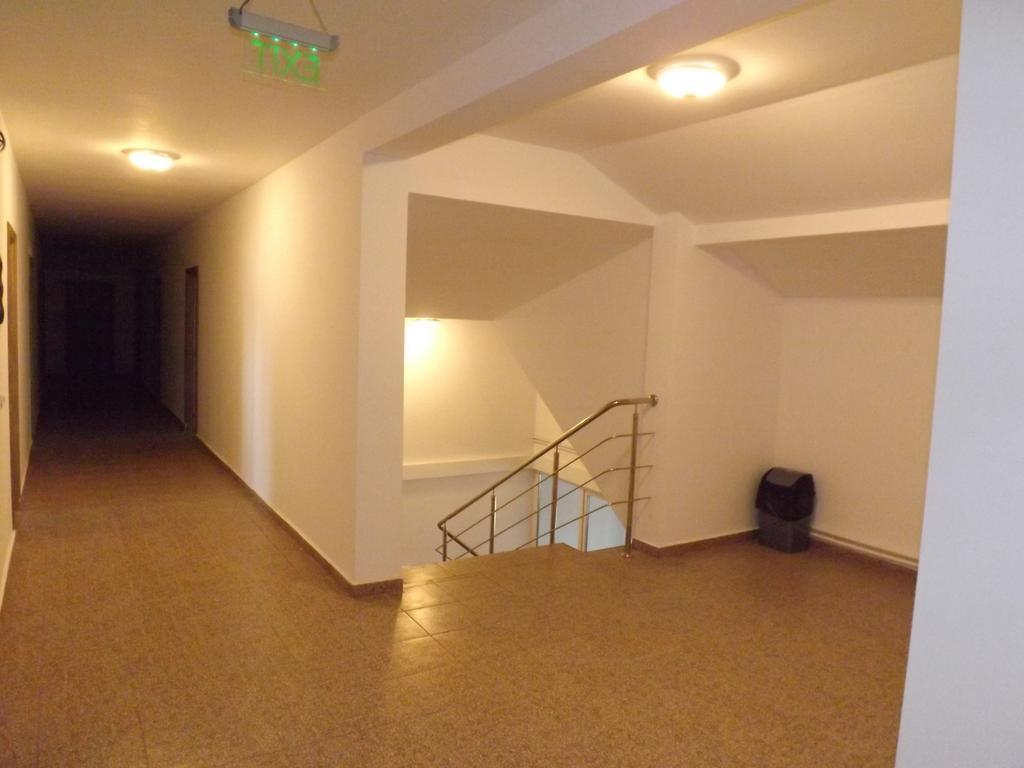 Casa Dobrescu Centura De Nord Hotel Craiova Buitenkant foto